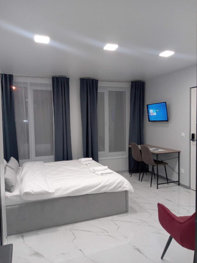 Pure Apartments Vip 4 Lviv Exterior photo